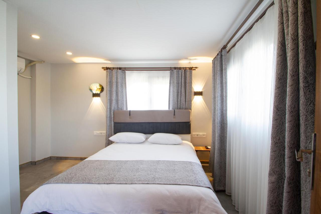 Turna Hotel Istanbul Exterior foto